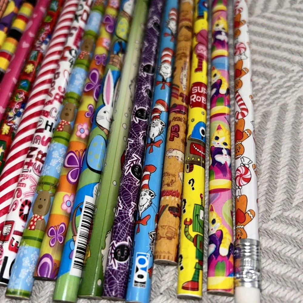 Vintage Wooden Pencil Lot 1990s Designed‎ Holiday C1